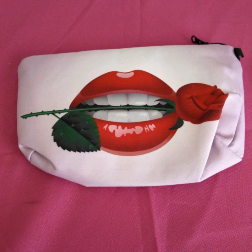 New Cosmetics Bag